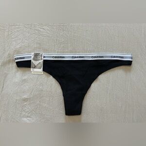 Calvin Klein Thongs